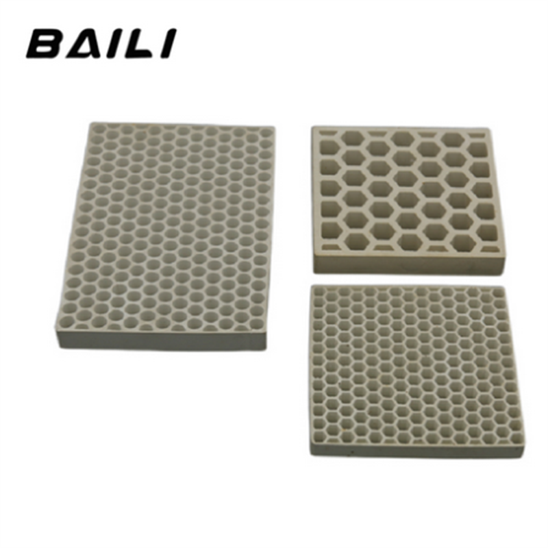 1704956985803867.png 蜂窩陶瓷過(guò)濾片.png